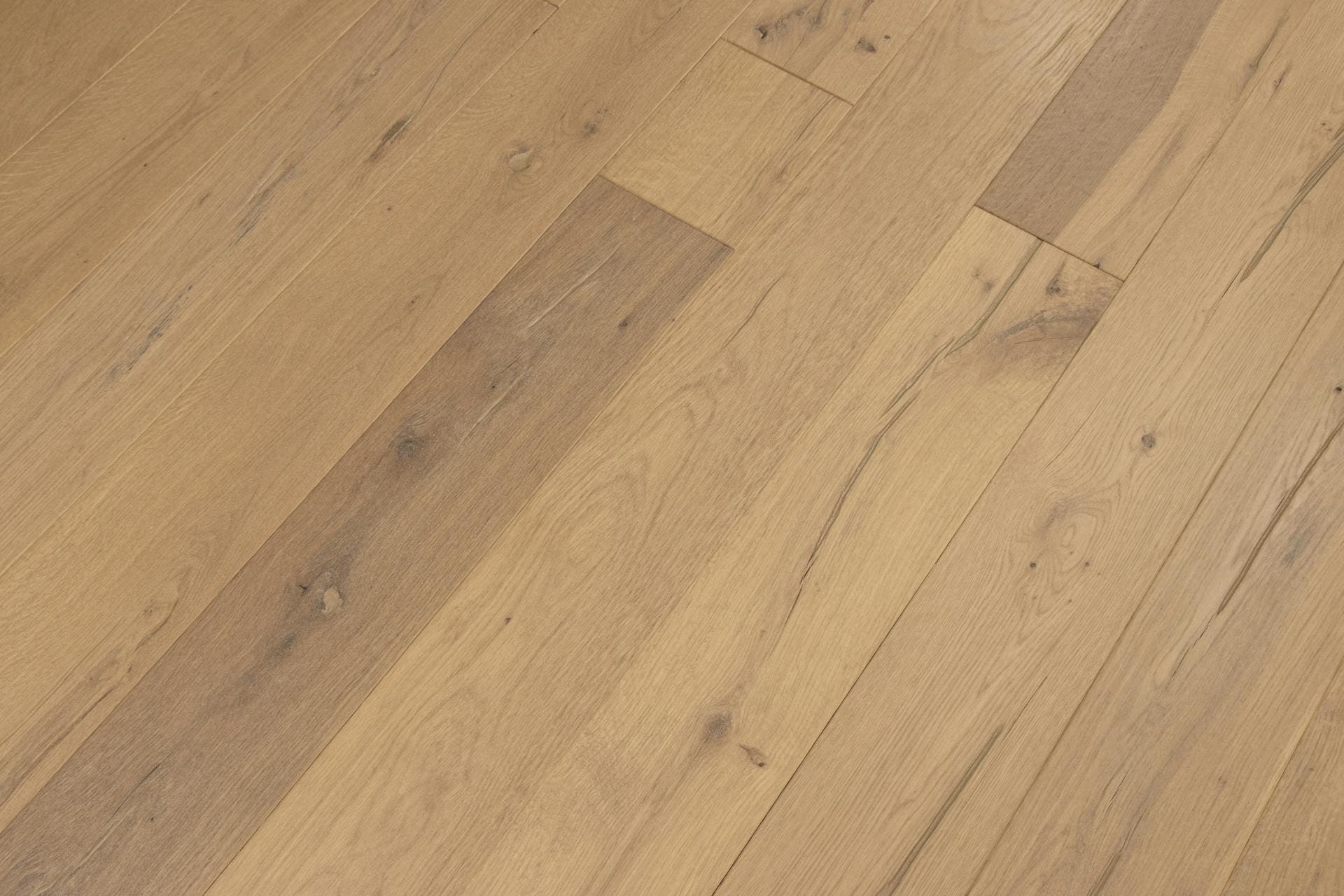 Cali Floors Whiskey & Wine 7.25"x94"  Blonde Whiskey